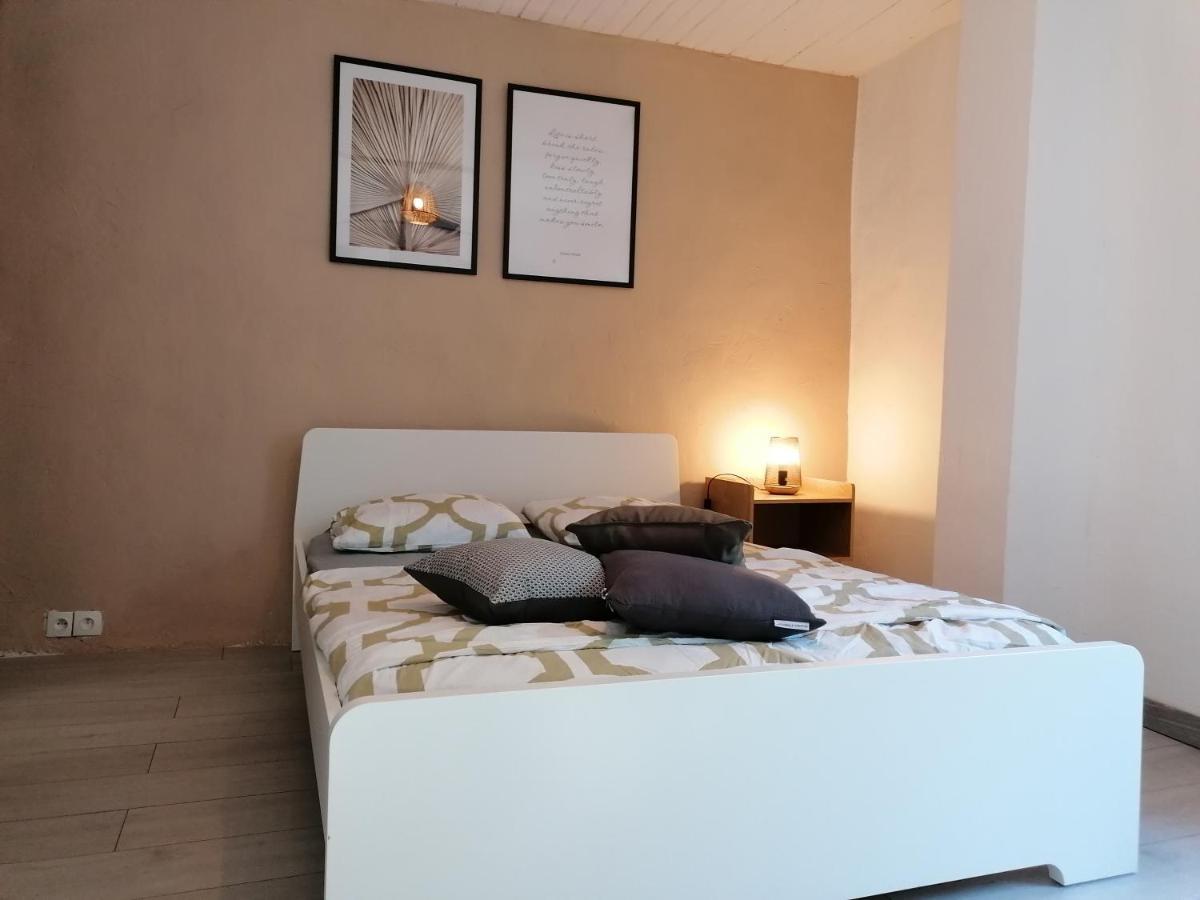Maison De Village Saint-Barthélemy-de-Vals Zewnętrze zdjęcie